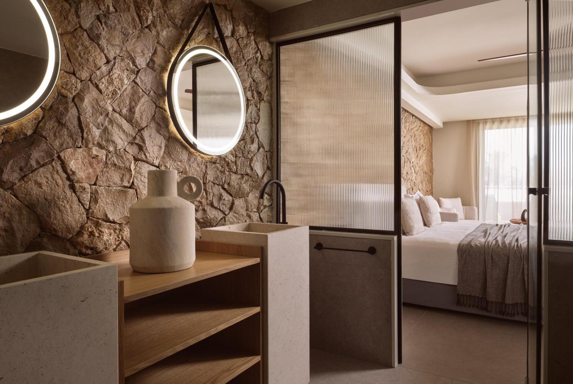 Grand Suite Private Outdoor Hydromassage